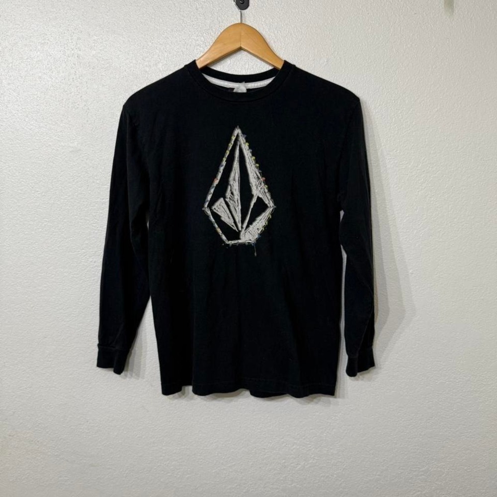 Volcom black‎ long sleeve